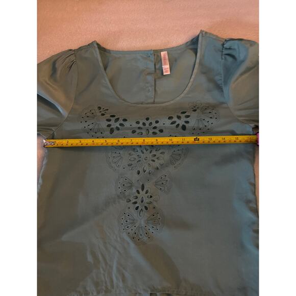 Xhilaration Women's Blue Cut Out Blouse XS Bohemian Castlecore Corporate Siren - Picture 6 of 9